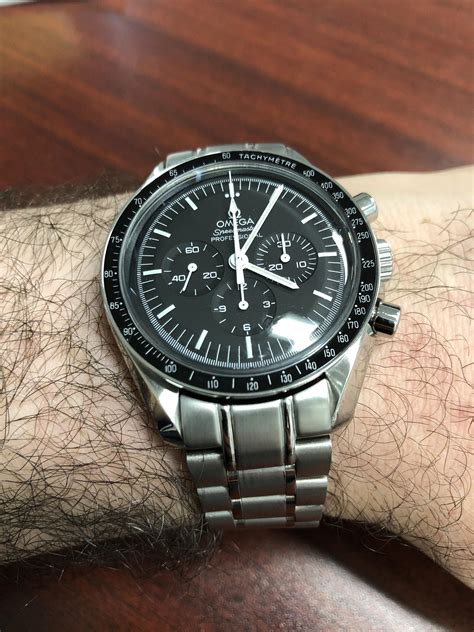 omega speedmaster moon watch second hand|certified pre owned omega speedmaster.